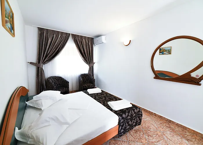 Complex Tismana 3* Hotel Jupiter