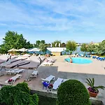Hotel Complex Tismana 3* 3*