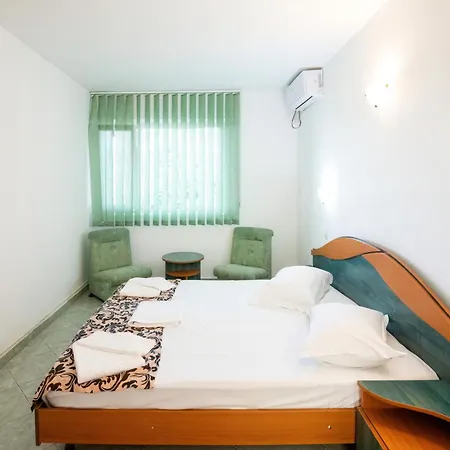 Hotel Complex Tismana 3* 3*